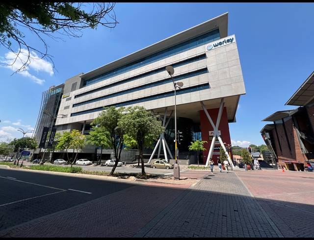 184M² OFFICE TO LET IN MELROSE ARCH